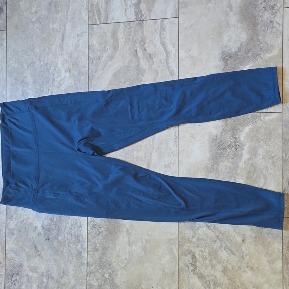 Fabletics Leggings - Picture 3 of 3